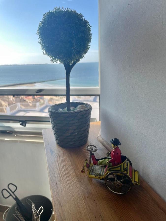 Gatu Casa Muse Junto A La Playa, Vista Al Mar, Aire Acc, Terraza, Wifi Y Chimenea " Preferente Mayores De 25 Anos Y Familias " El Puerto de Santa Maria Exterior photo